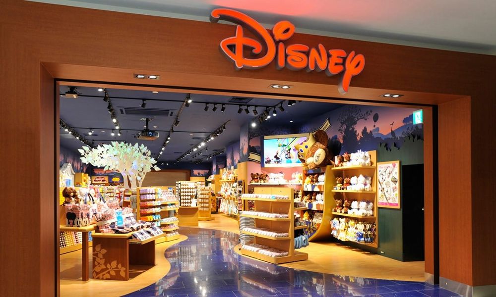 disney-store - chiude.jpg